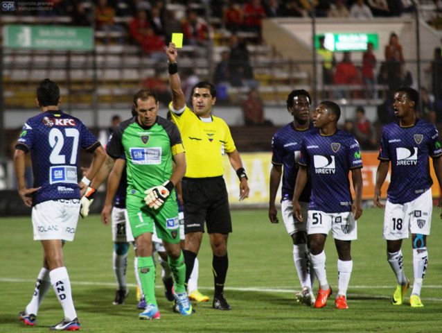 Sí habrá fútbol este fin de semana, pero árbitros ponen ultimátum