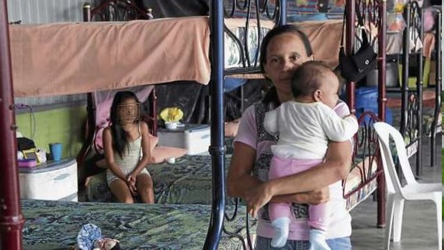 117 damnificados por lluvias en Guayaquil se mantienen en albergues