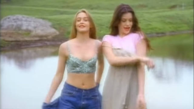 Liv Tyler y Alicia Silverstone juntas después de 22 años de “Crazy”
