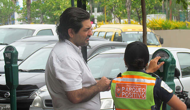 El contrato para administrar los parquímetros en Guayaquil se adjudicará en marzo