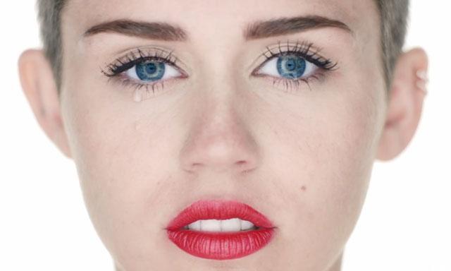 &quot;No me identifico ni como chico ni como chica&quot;, dijo Miley Cyrus