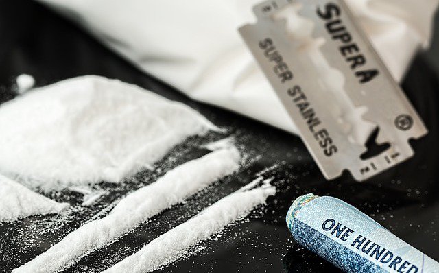Detienen a un ecuatoriano con casi 2 toneladas de cocaína