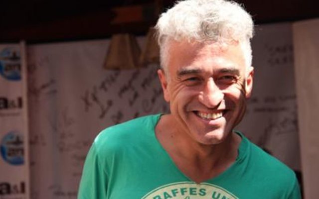 Exvocalista de Los Prisioneros apoya que Chile dé salida al mar a Bolivia