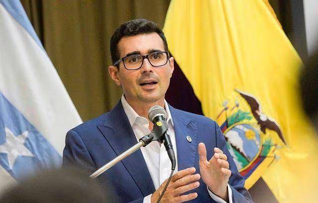 Andrés Guschmer: Mientras la gente de El Nacional no se subsane, el Ministerio del Deporte no va a poder inscribir a la directiva”