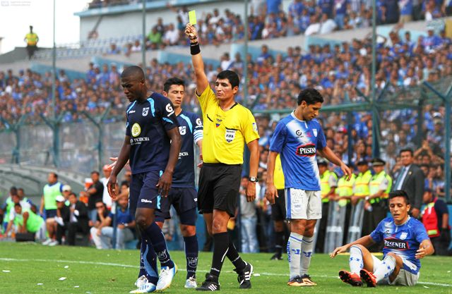 Sí habrá fútbol este fin de semana, pero árbitros ponen ultimátum