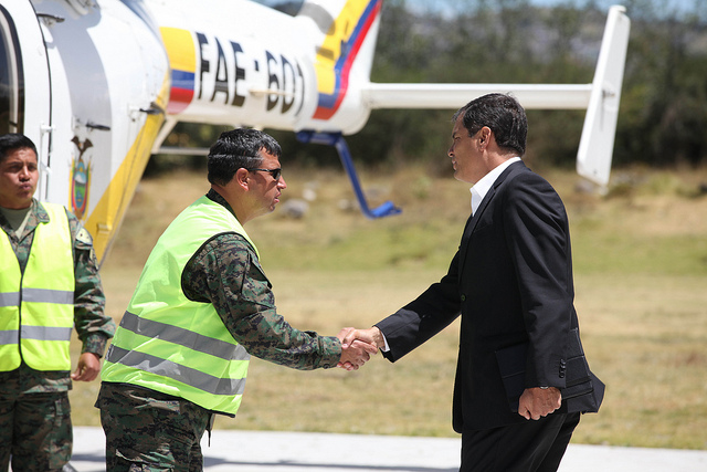 Rafael Correa viaja a Paramaribo a la Cumbre de la Unasur