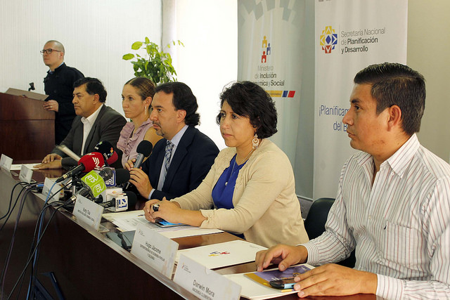 Muestran resultados de diálogo nacional con el sistema de economía popular