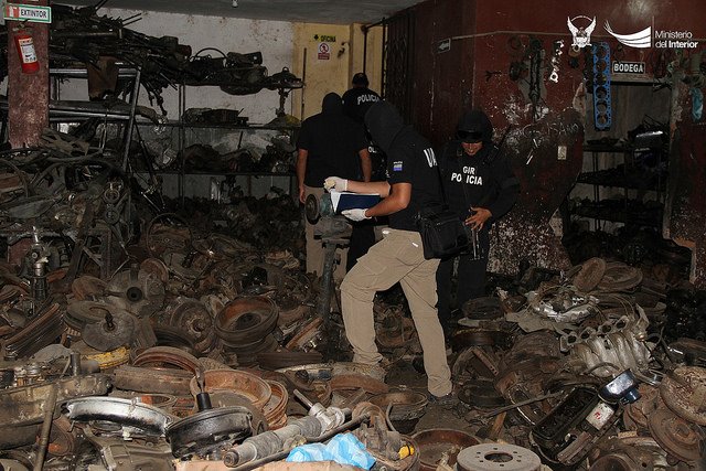 Capturan a presuntos robacarros que operaban en 5 provincias