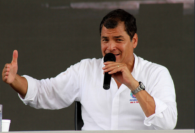 Presidente Correa anunció el nuevo salario básico