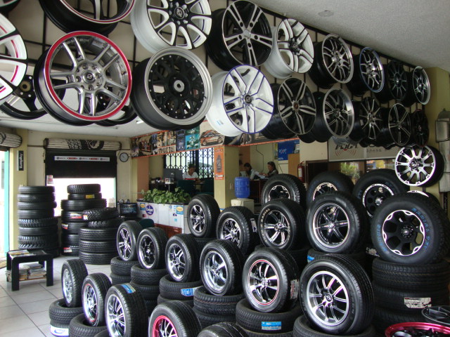 Ecuador reajustará sobretasas arancelarias desde octubre próximo