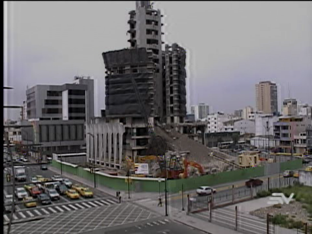 Solo quedan 10 pisos por demoler del edificio del Magap