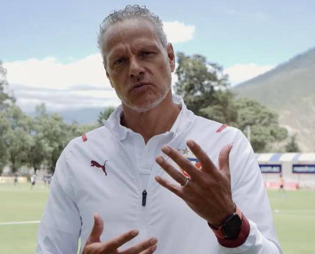 'Equipos logran armar mejores equipos a menor costo', dice Esteban Paz, directivo de Liga de Quito