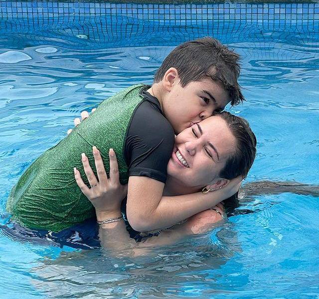 Carolina Jaume acusa públicamente a su exesposo; él contestó inmediatamente en redes sociales