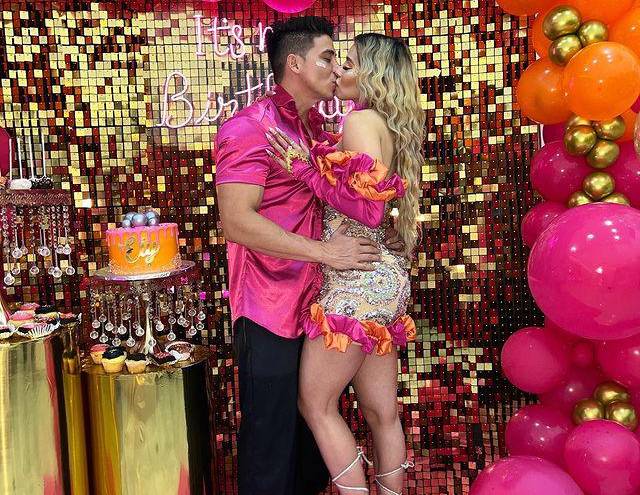 Imagen de Don Day y Elizabeth Cader en la celebración de su cumpleaños.