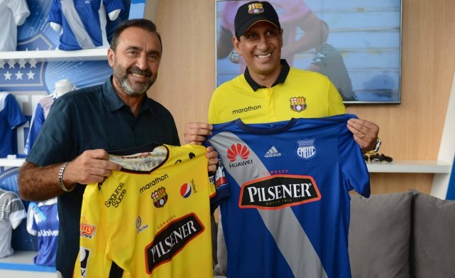 Neme se reunió con Cevallos para sellar el fichaje de Jr.