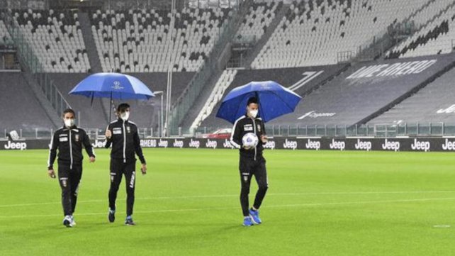 Derrota 3-0 y quita de un punto a Napoli por no ir a Turín