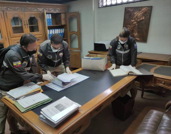 Caso INA Papers se reactiva, Fiscalía allanó inmuebles en Quito y Guayaquil