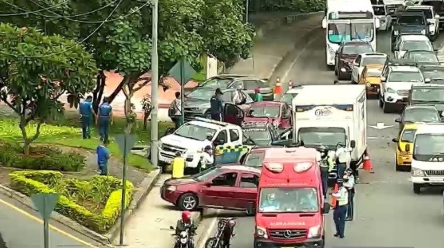 Accidente entre 5 vehículos se registró en Guayaquil