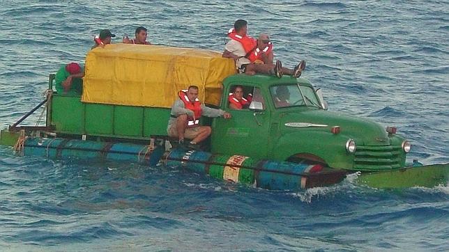 Temor a perder beneficios impulsa a cubanos a lanzarse al mar hacia EE.UU.