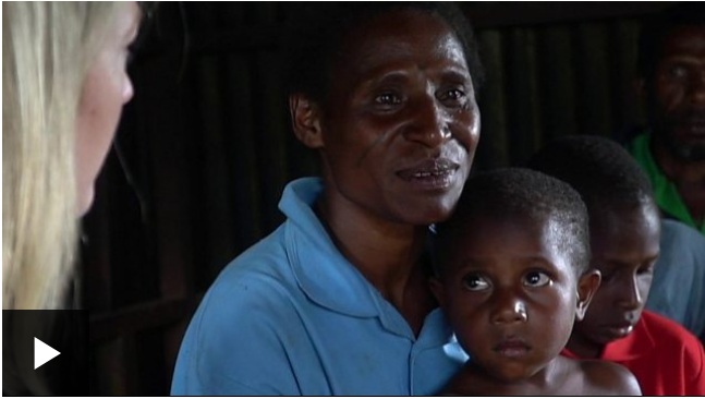 Las extendidas y violentas cazas de brujas o &quot;sangumas&quot; en la isla de Papúa Nueva Guinea