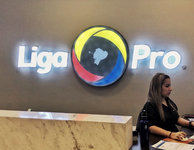 Cambio de hora del Ecuador-Venezuela no afectará a Liga Pro