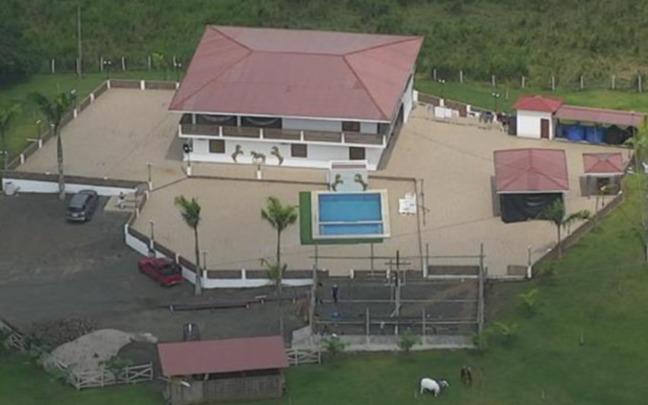 Imagen de una villa del círculo familiar de alias Fito.