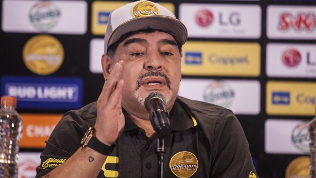 Maradona: &quot;La llegada de De Rossi me llenó el alma&quot;