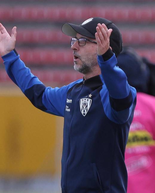 Javier Rabanal no seguirá siendo entrenador de Independiente del Valle.