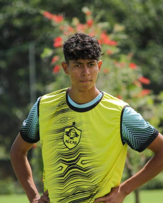 Virgilio Olaya será nuevo jugador del Bayern Munich cuando cumpla los 18 años.