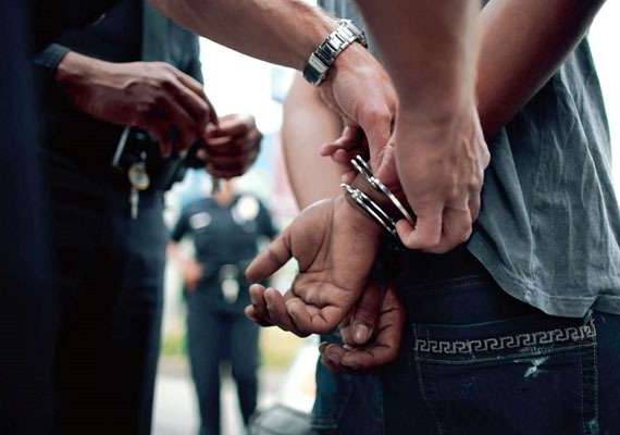 Una banda de accesoristas que supuestamente serían candidatos a asambleístas por la coalición política.