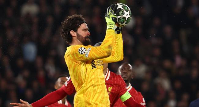 Termina el primer tiempo (0-0)