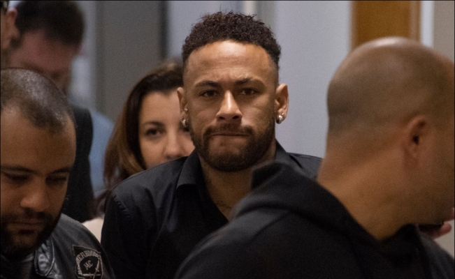 La policía cerró el caso de Neymar por la denuncia de violación