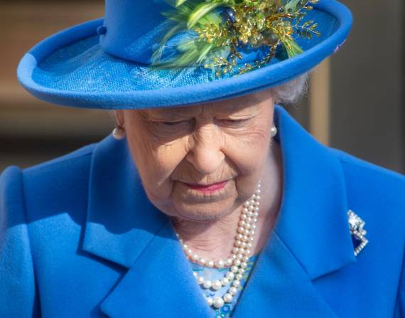 La reina Isabel II en una imagen de archivo. EFE/EPA/FACUNDO ARRIZABALAGA