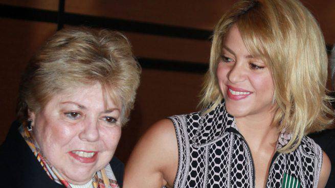 Nidia ha sido una figura fundamental en la vida de Shakira,brindándole apoyo incondicional desde su infancia.