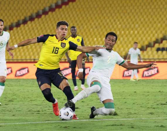 Jeremy Sarmiento debutó en la selección absoluta de Ecuador en el partido ante Bolivia, por las eliminatorias rumbo a Qatar 2022, torneo al que también fue.