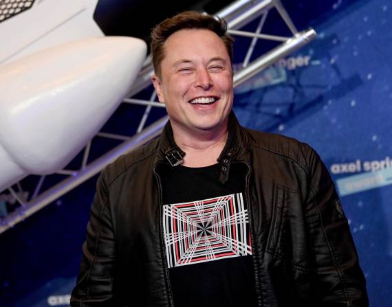 El nuevo propietario de Twitter, Elon Musk, la adquirió por 44 mil millones de dólares.