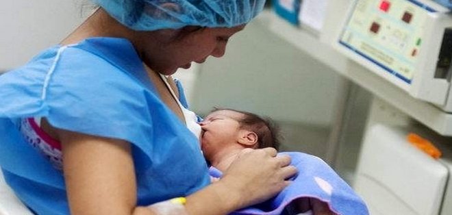 Niñas criando niños: el drama del embarazo adolescente en América Latina