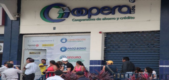 Ahorristas de la cooperativa &#039;Coopera&#039; exigen la devolución de sus ahorros