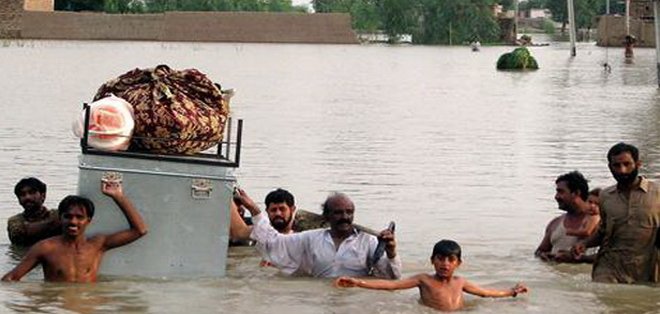 Casi un millón de afectados por inundaciones en Pakistán