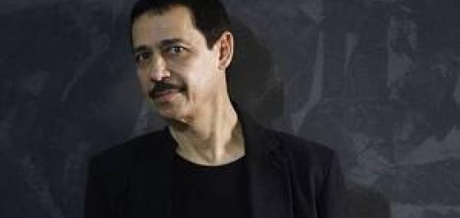 Hoy disfruta del VideoChat con el cantante puertorriqueño Eddie Santiago