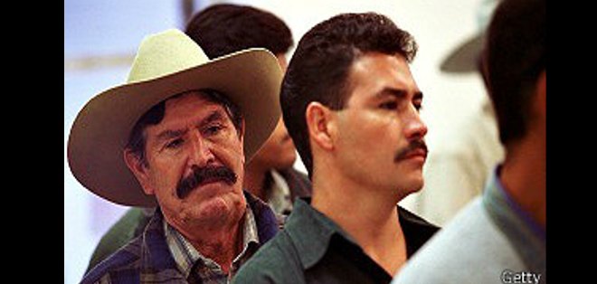 Las visas falsas con las que engañaron a miles de mexicanos