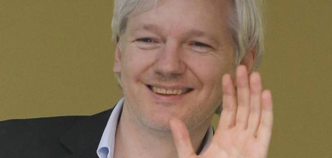365 días de Julian Assange en la Embajada de Ecuador en Londres