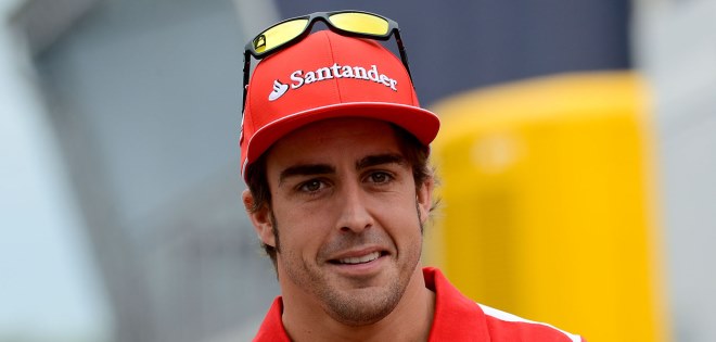 Alonso asegura que su futuro está en manos de Ferrari