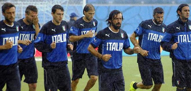 &quot;No, a casa no&quot;, dice la prensa italiana sobre el Italia-Uruguay