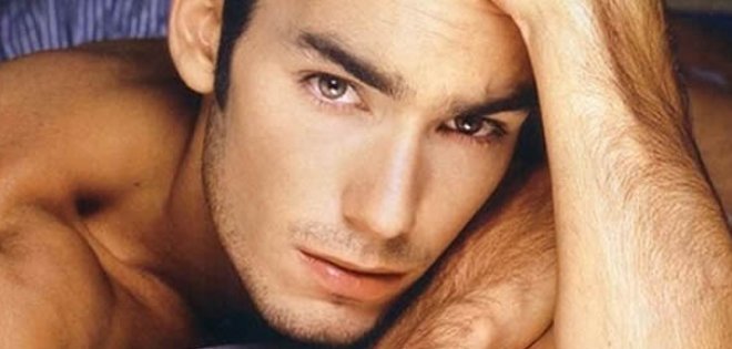 Aarón Díaz, la nueva imagen de Calvin Klein