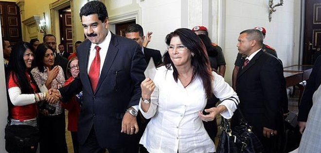 Nicolás Maduro se casó con su pareja en una ceremonia privada