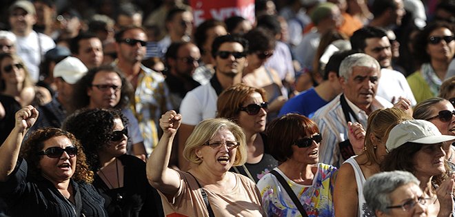 Protestan contra medidas de austeridad en Portugal