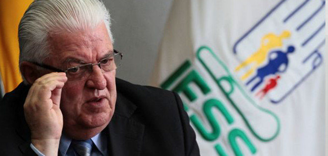 Fernando Cordero renunció a la presidencia del IESS