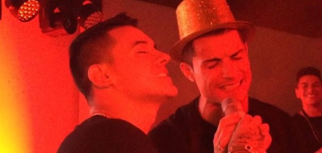 Cantante en la fiesta de CR7 dice que la polémica trajo bendiciones a su vida