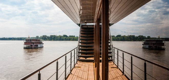 Recorra la Amazonía ecuatoriana sobre un barco-hotel 5 estrellas